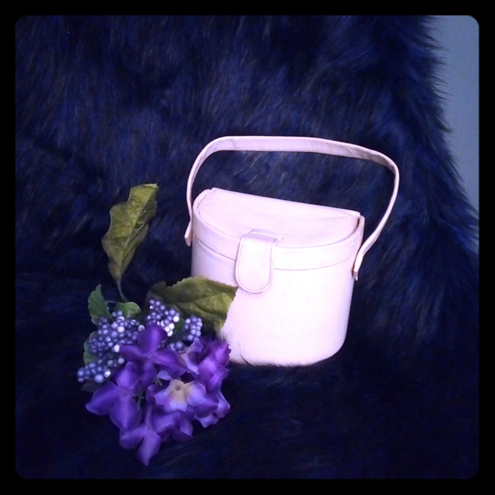 Vintage purse